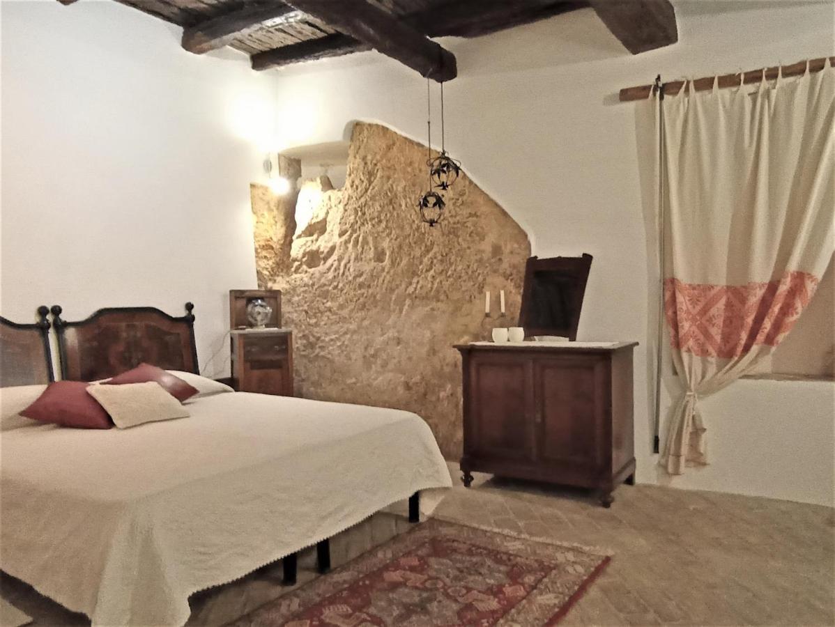Apartment Unforgettable Vacation: Su Gutturzu Di Via Corte D'appello *